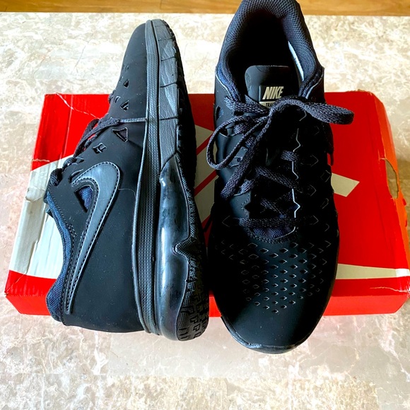 Black Nike Training shoes! - Picture 2 of 2